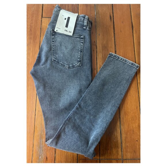 Rag & Bone Men’s Jeans - Fit 1 - 28x32 BRADBURY (MED21H1224BABR) MSRP: $250.00